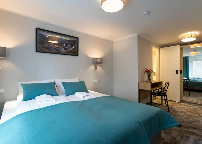 Alojamento de Acomodação e Pequeno-almoço Everest